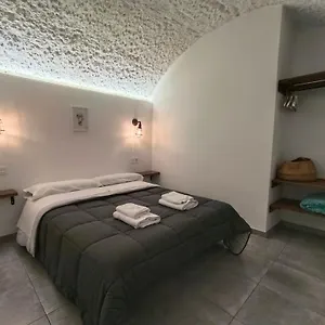 La Madriguera Eco Caves , Guadix España